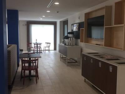 Hotel Express By Ihg Slidell
